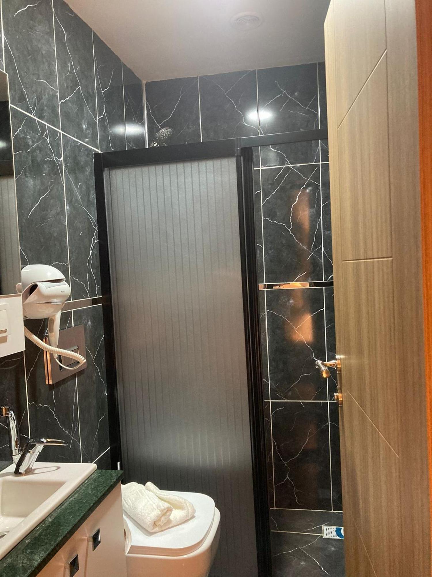 Hotel By Samarkand Travel Agency อิสตันบูล ภายนอก รูปภาพ